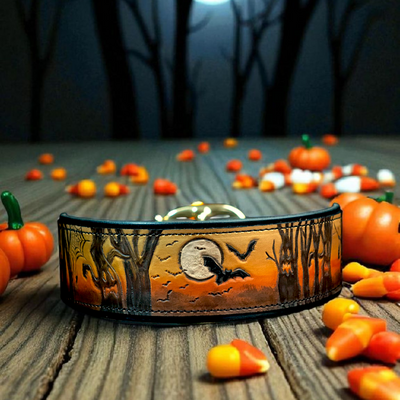 Haunted Forest - Large 16-19"