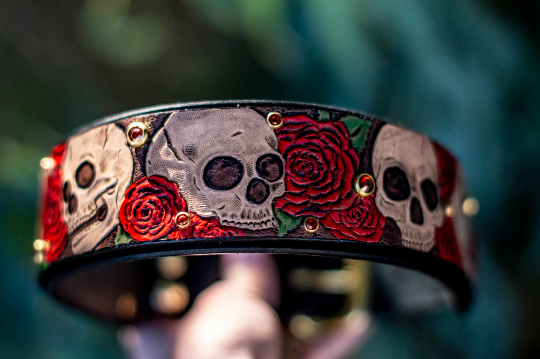 Skulls and Roses Dog Collar - KoKoLati