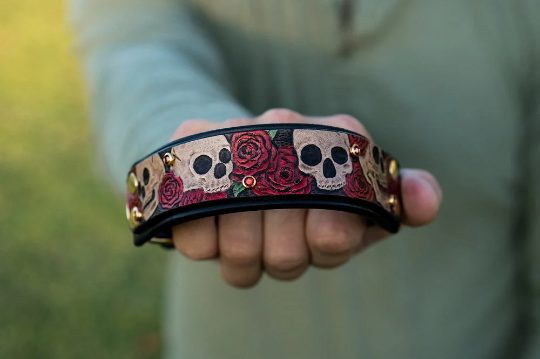 Skulls and Roses Dog Collar - KoKoLati